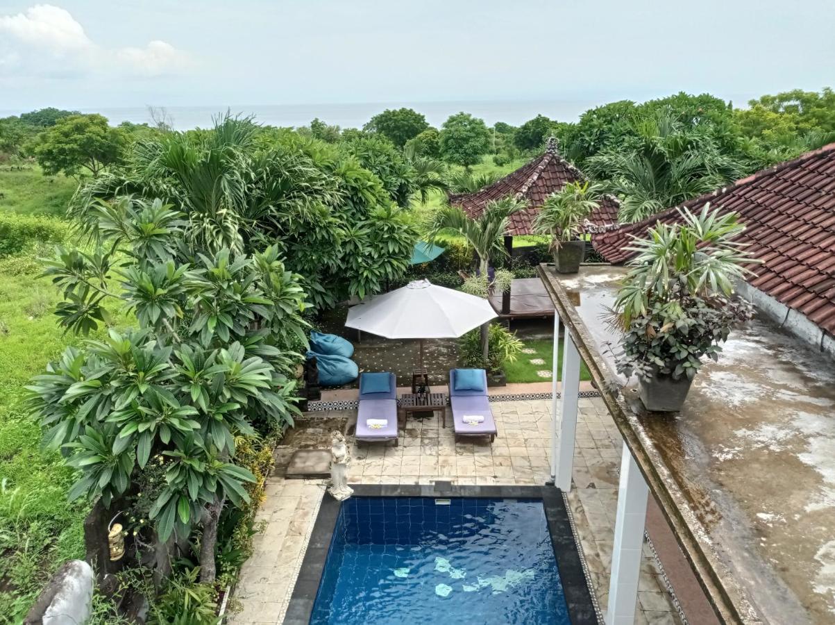 Khrisna Sunrise Homestay Tulamben Екстер'єр фото