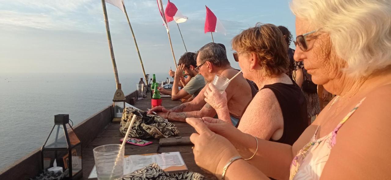 Khrisna Sunrise Homestay Tulamben Екстер'єр фото