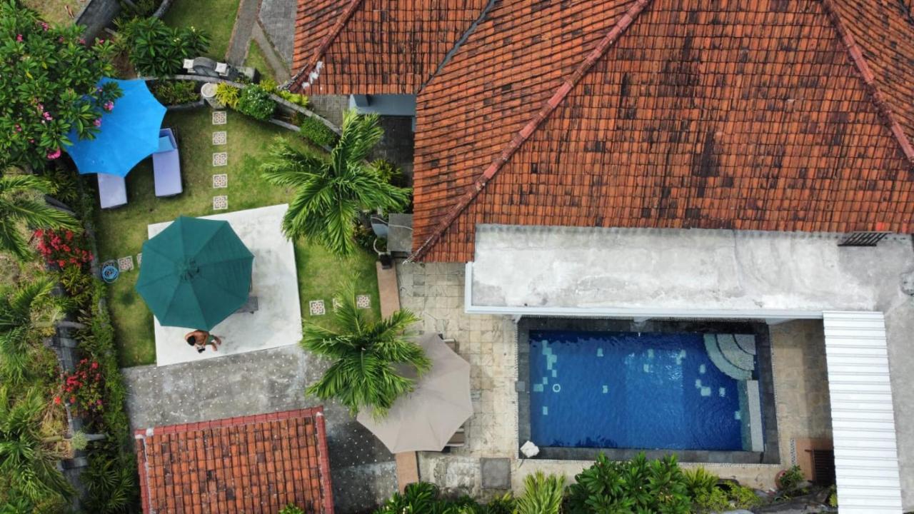 Khrisna Sunrise Homestay Tulamben Екстер'єр фото