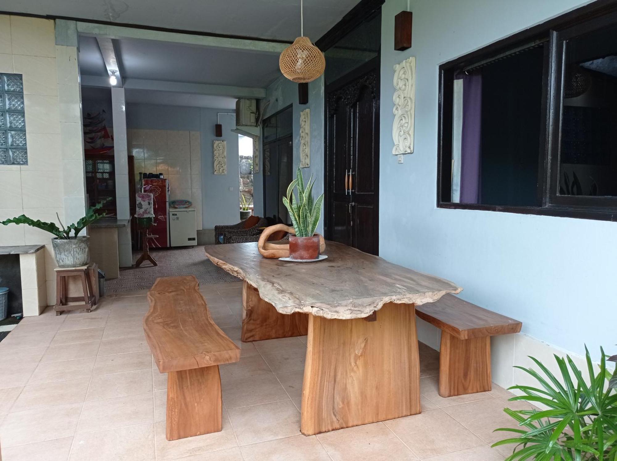 Khrisna Sunrise Homestay Tulamben Номер фото